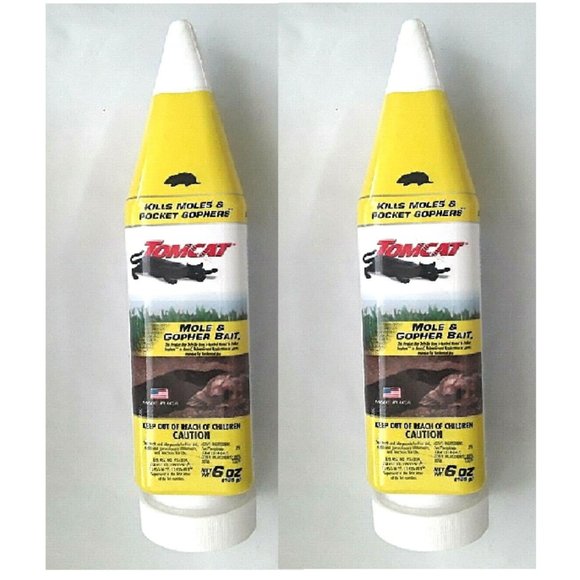 2 - Tomcat Mole & Gopher Killer Controls Moles And Pocket Gophers 6 oz each - Picture 1 of 1
